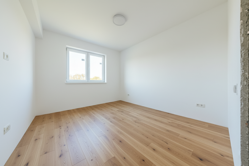 Giulesti Crangasi Casa P+2 Lacul Morii   4 Camere  Langa Gara de Nord